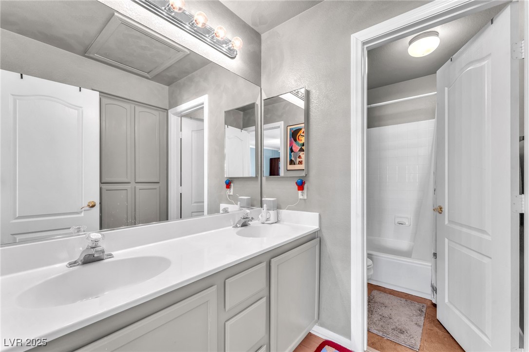 1035 Tabor Hill Avenue, Henderson, Nevada image 37
