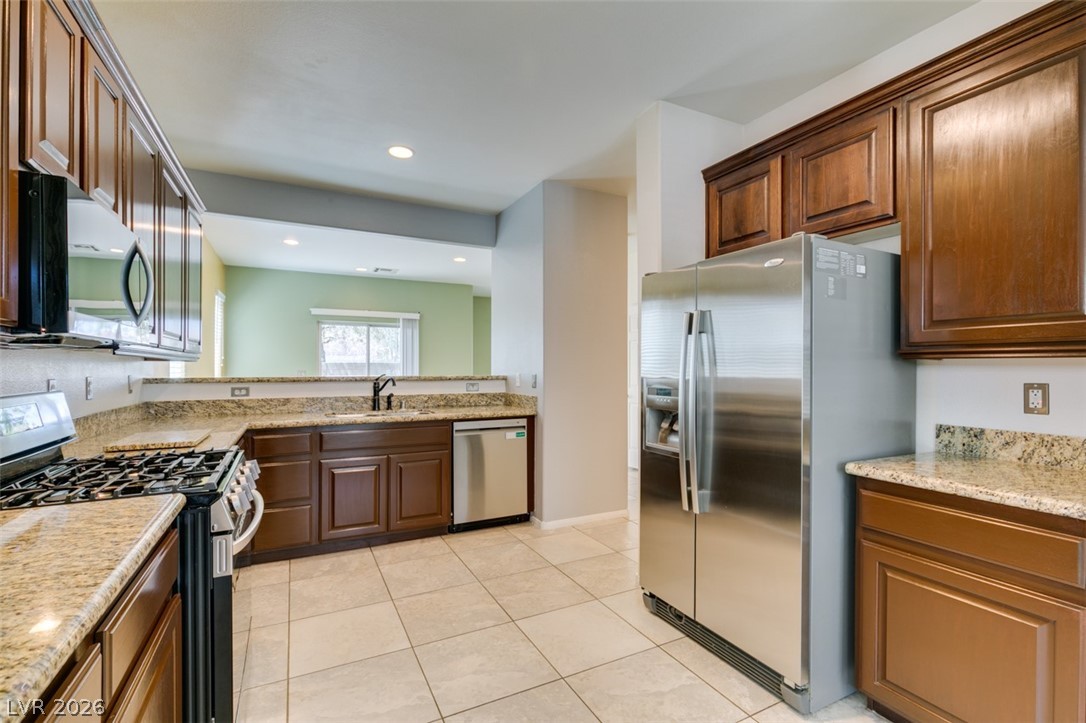 11041 Magenta Crest Court