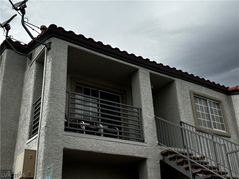 Condo For Sale - 3318 N Decatur Boulevard #2168<br/> Las Vegas, NV 89130