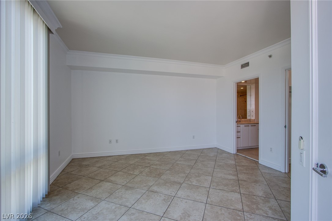 322 Karen Avenue 1603
