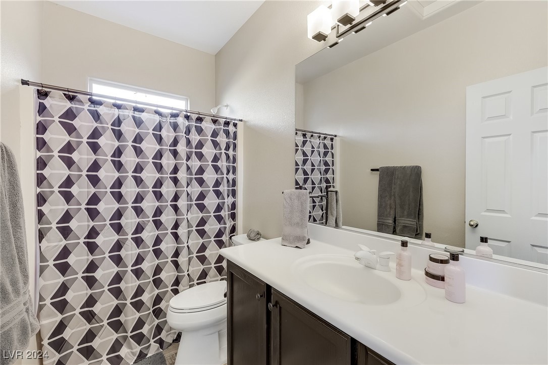 Las Vegas, Nevada 89141, United States, 3 Bedrooms Bedrooms, ,3 BathroomsBathrooms,Residential,Pending,27368