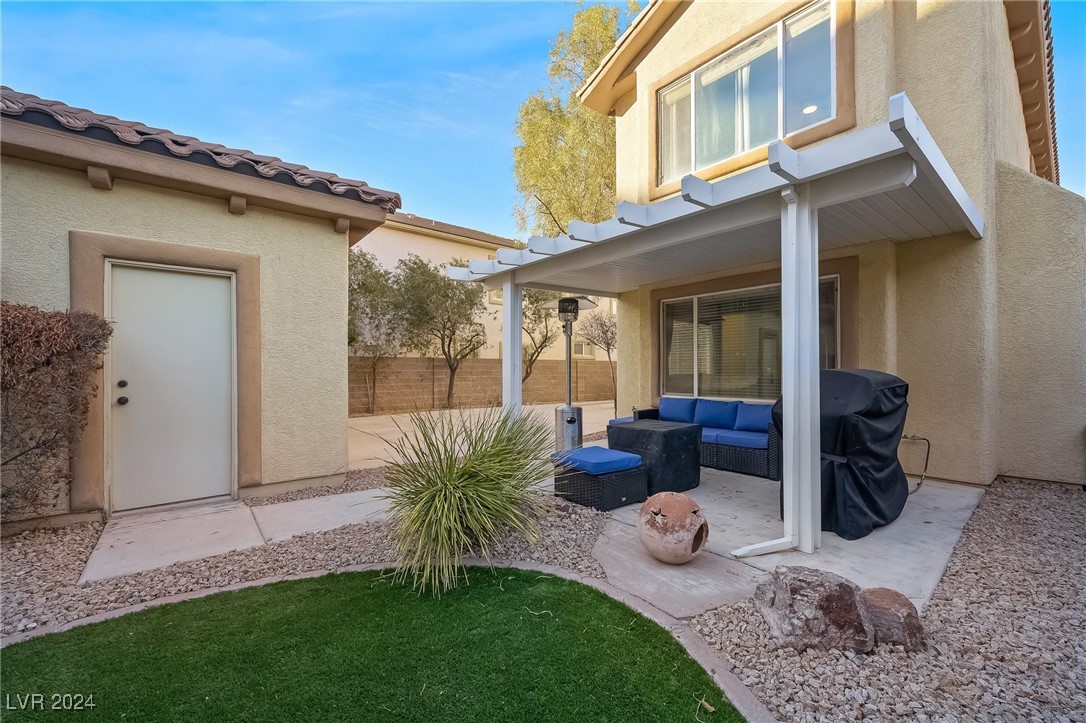 Las Vegas, Nevada 89141, United States, 3 Bedrooms Bedrooms, ,3 BathroomsBathrooms,Residential,Pending,27368