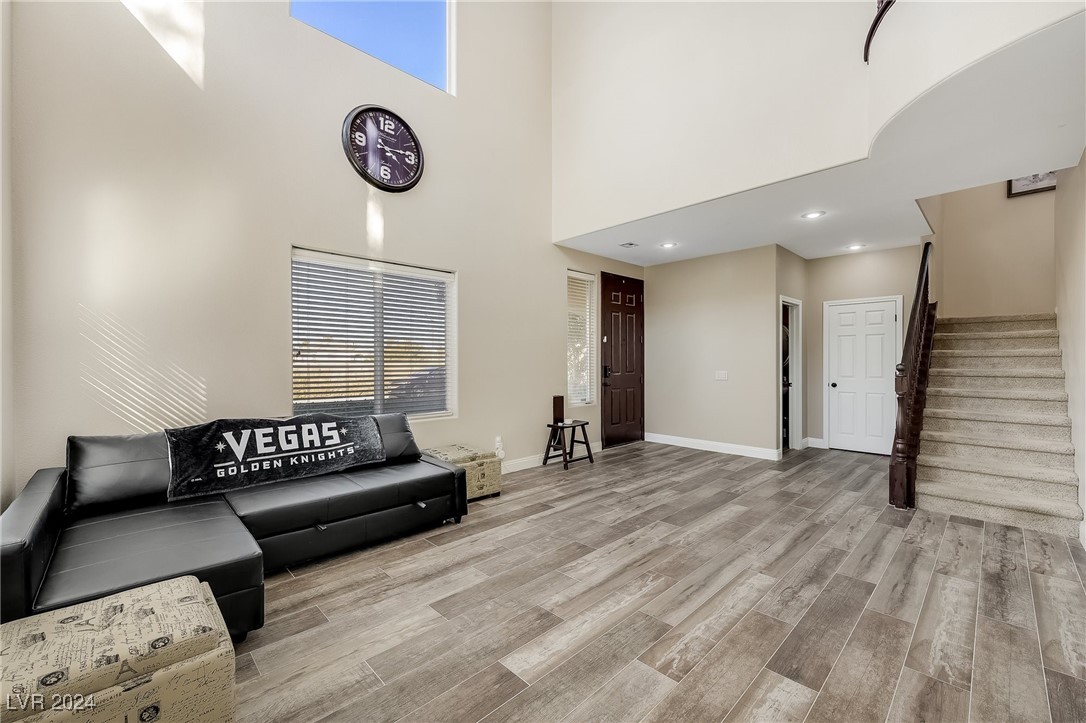 Las Vegas, Nevada 89141, United States, 3 Bedrooms Bedrooms, ,3 BathroomsBathrooms,Residential,Pending,27368