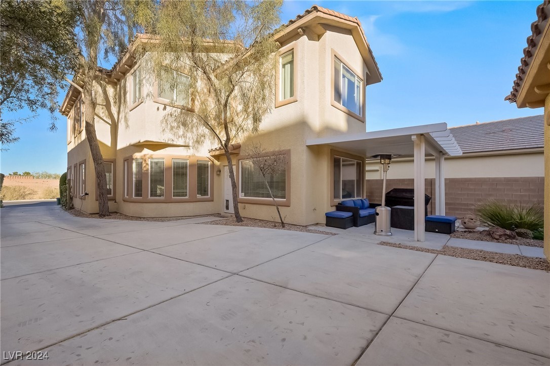 Las Vegas, Nevada 89141, United States, 3 Bedrooms Bedrooms, ,3 BathroomsBathrooms,Residential,Pending,27368