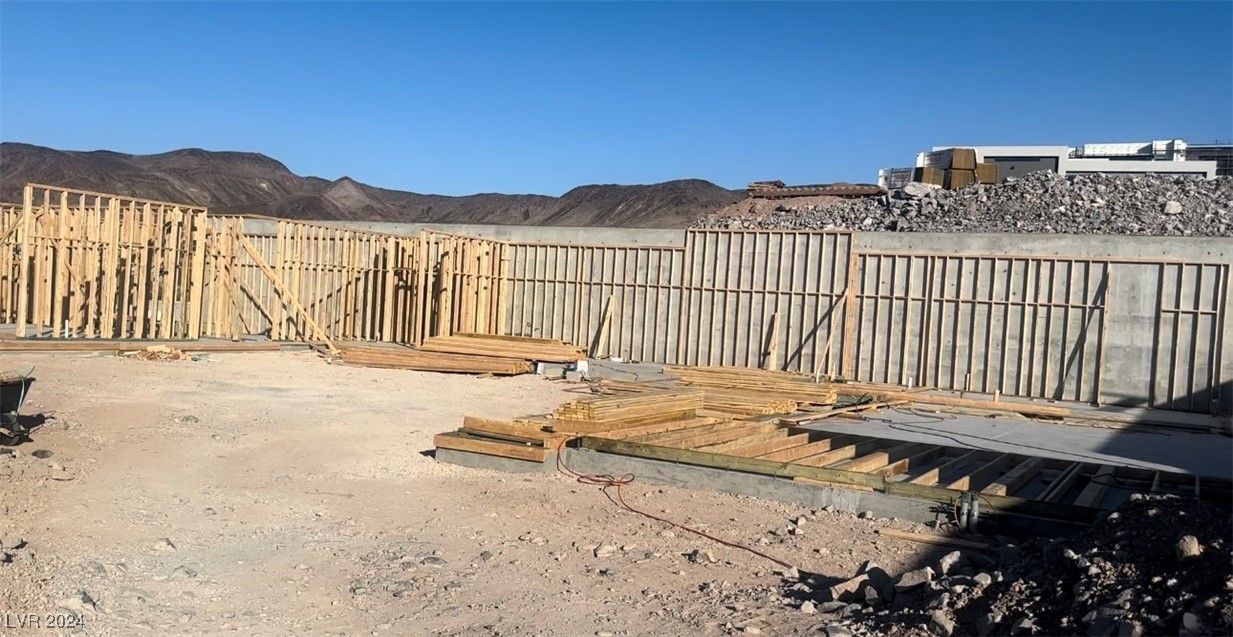 Henderson, Nevada 89012, United States, 4 Bedrooms Bedrooms, ,7 BathroomsBathrooms,Residential,Active,68115