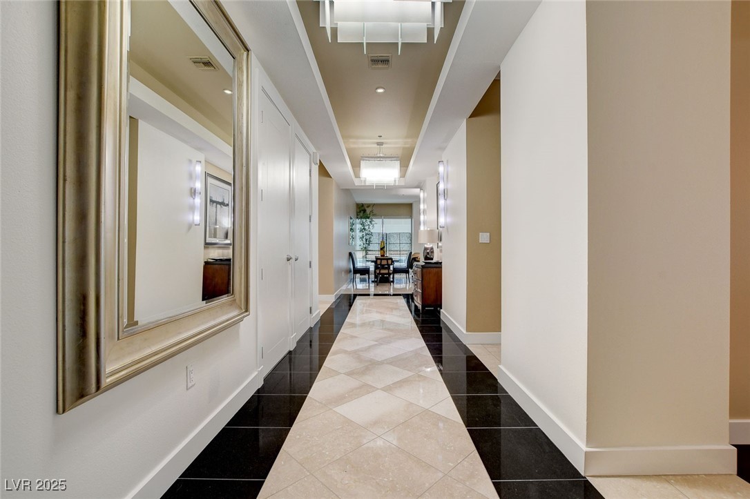4575 Dean Martin Drive 3304