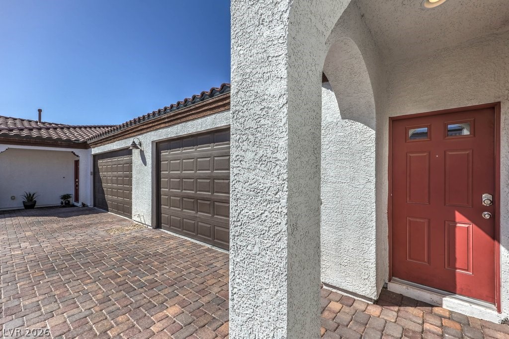 1557 Franklin Lane