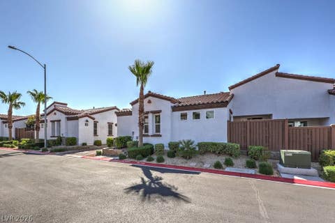 Townhouse For Sale - 1557 Franklin Lane<br/> Boulder City, NV 89005