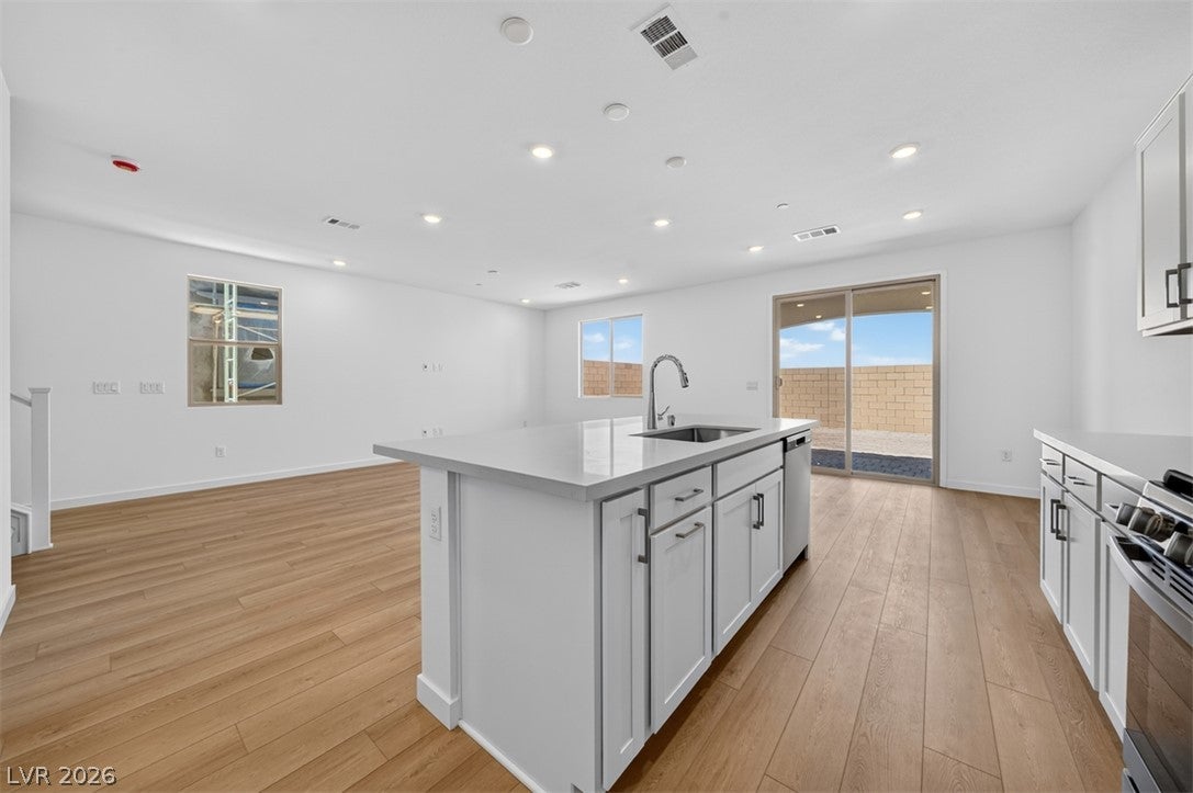 661 Semitone Lane