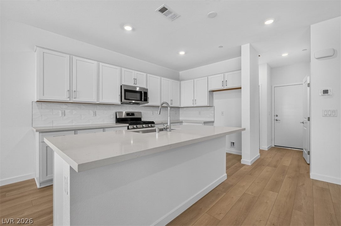 661 Semitone Lane