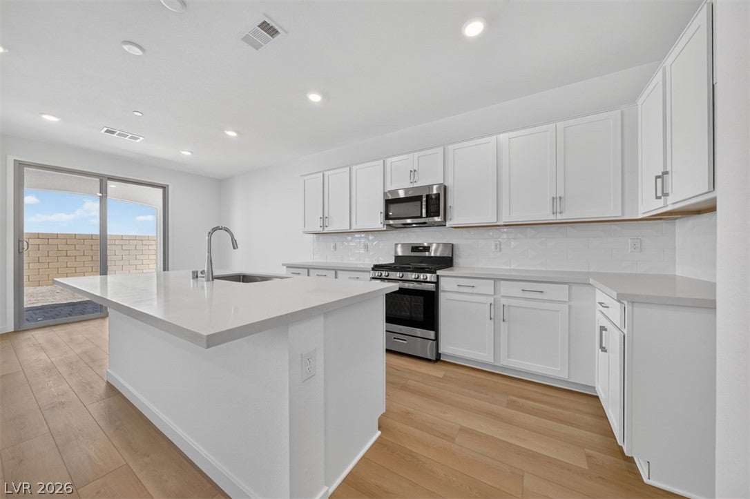 661 Semitone Lane