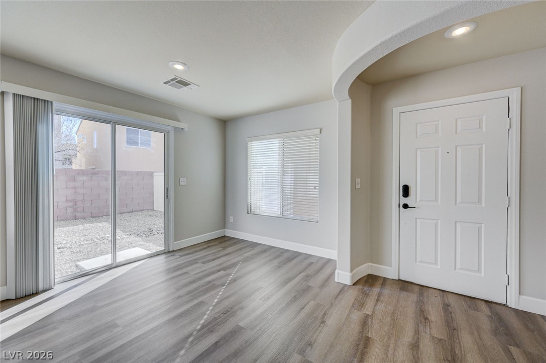 7476 Dune Sunflower Court