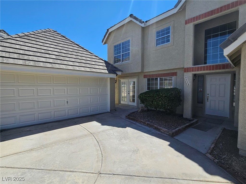 6529 Bradford Lane