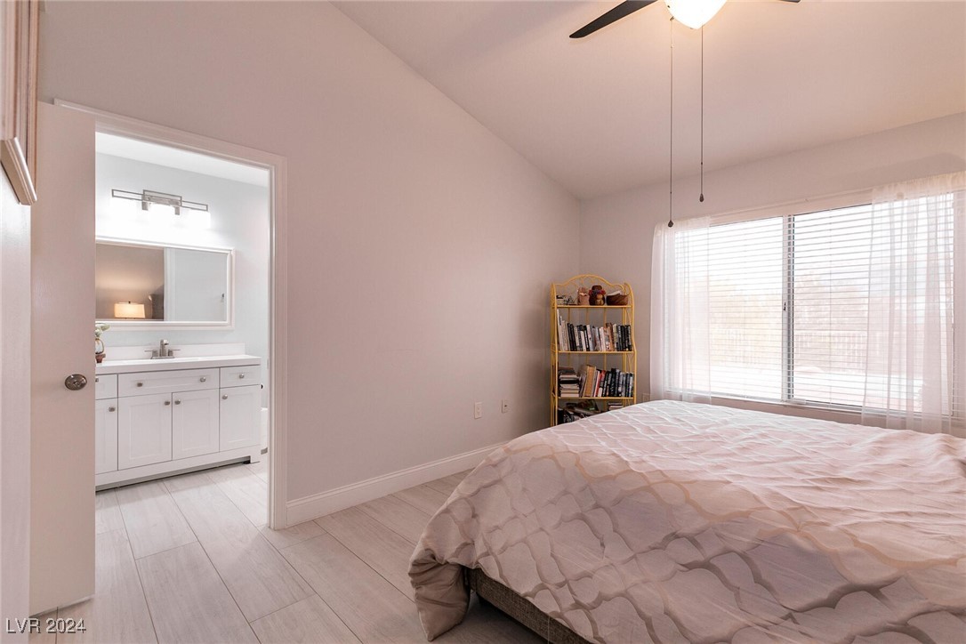 Las Vegas, Nevada 89134, United States, 2 Bedrooms Bedrooms, ,2 BathroomsBathrooms,Residential,Pending,26448