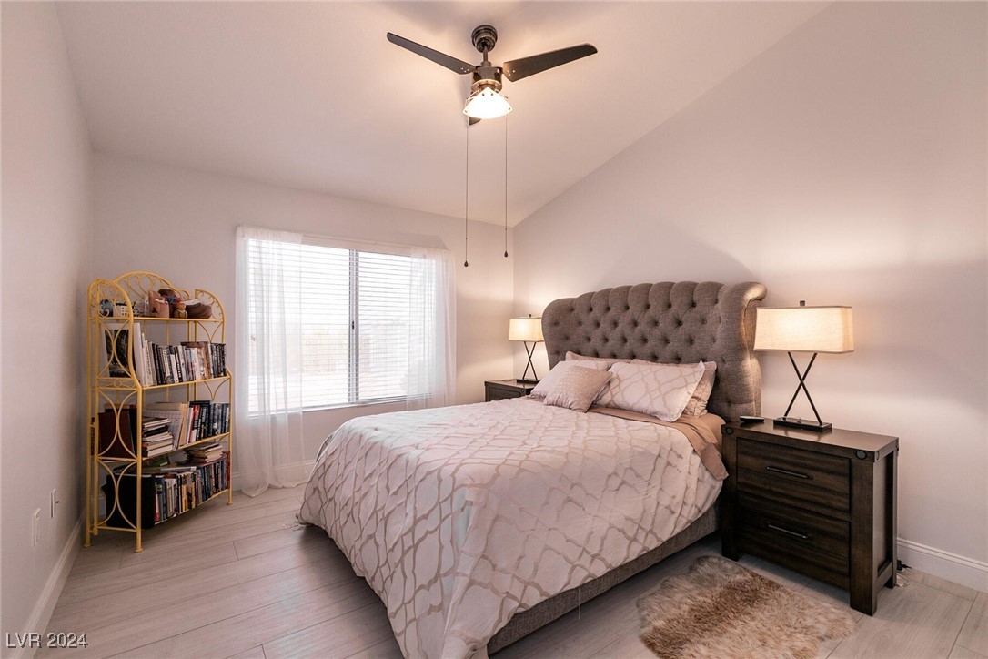 Las Vegas, Nevada 89134, United States, 2 Bedrooms Bedrooms, ,2 BathroomsBathrooms,Residential,Pending,26448