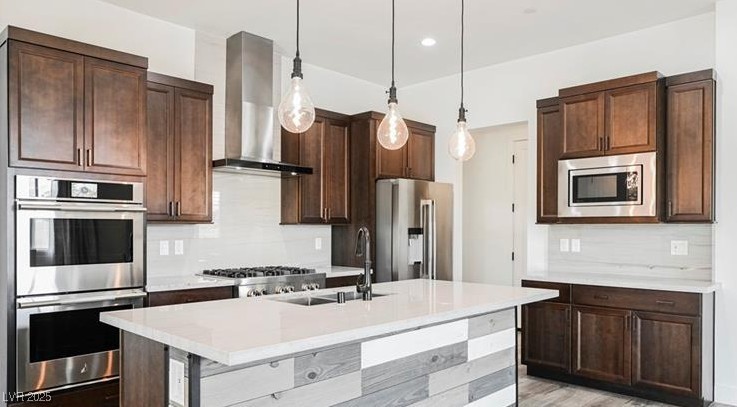 2510 Inverleven Avenue, Henderson, Nevada image 2