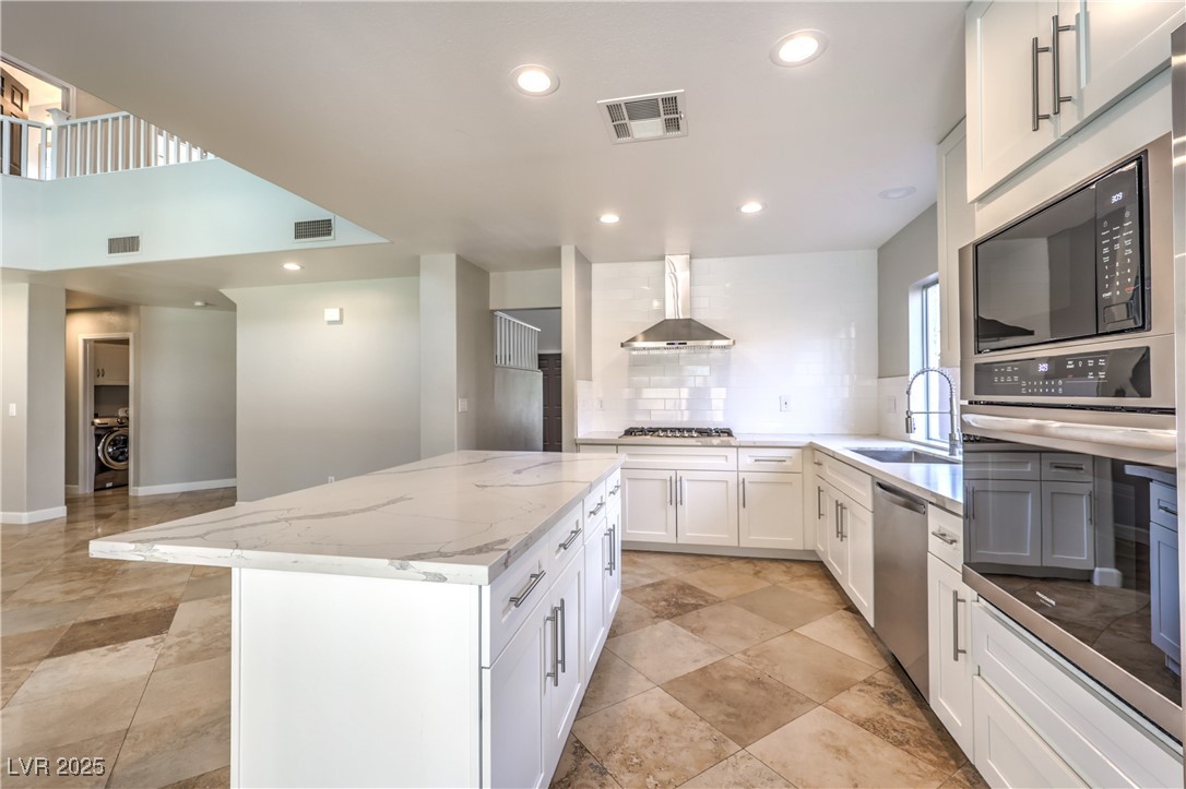 1112 Caraway Lane