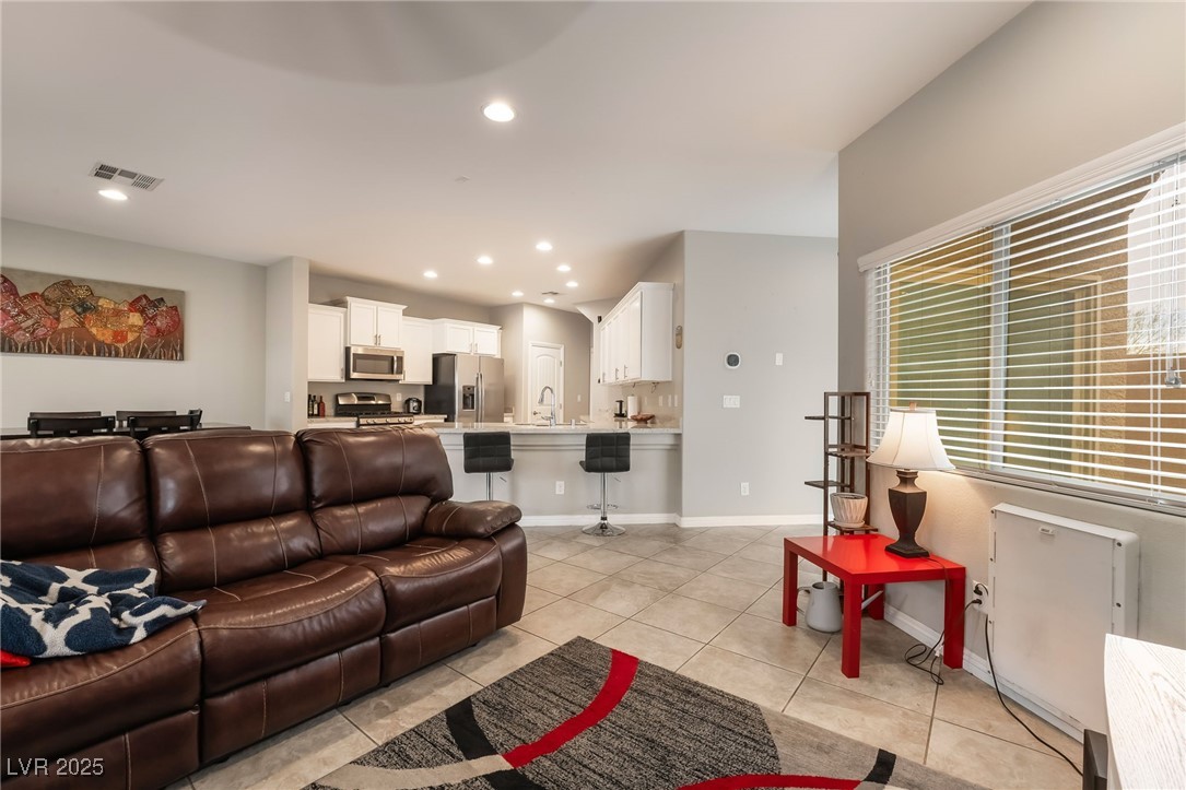 6837 Dragonfly Rock Street, Las Vegas, Nevada image 8