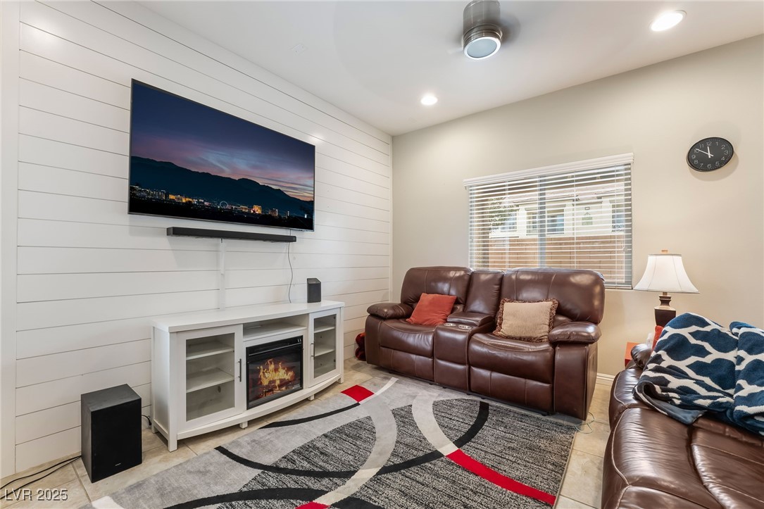6837 Dragonfly Rock Street, Las Vegas, Nevada image 4