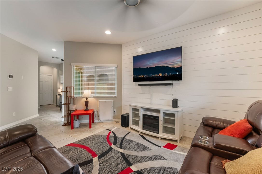 6837 Dragonfly Rock Street, Las Vegas, Nevada image 6