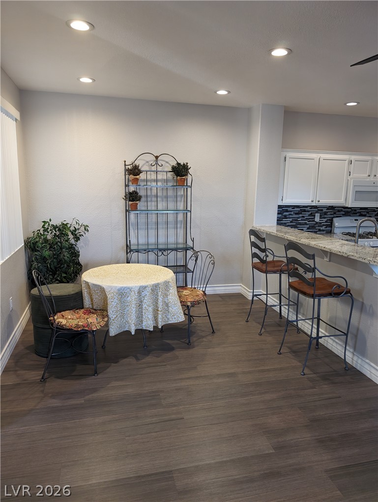 1830 N Buffalo Drive 2015