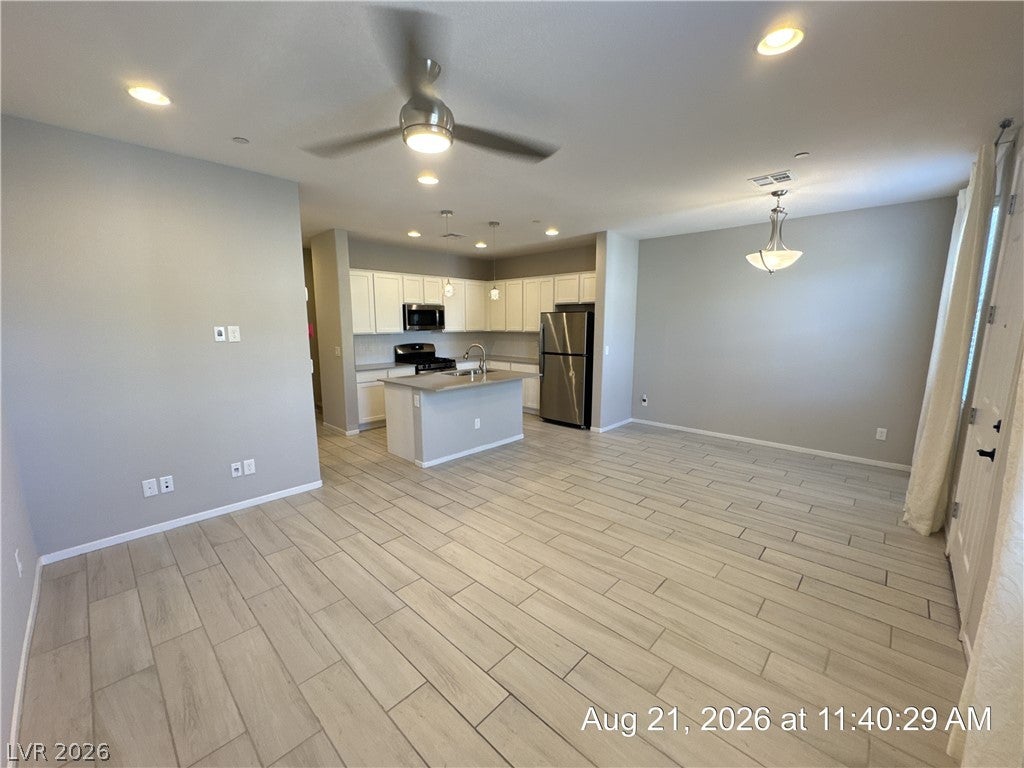 720 Sleeping City Avenue