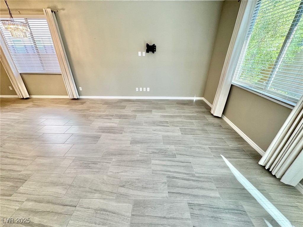 3215 Alpine Aster Avenue