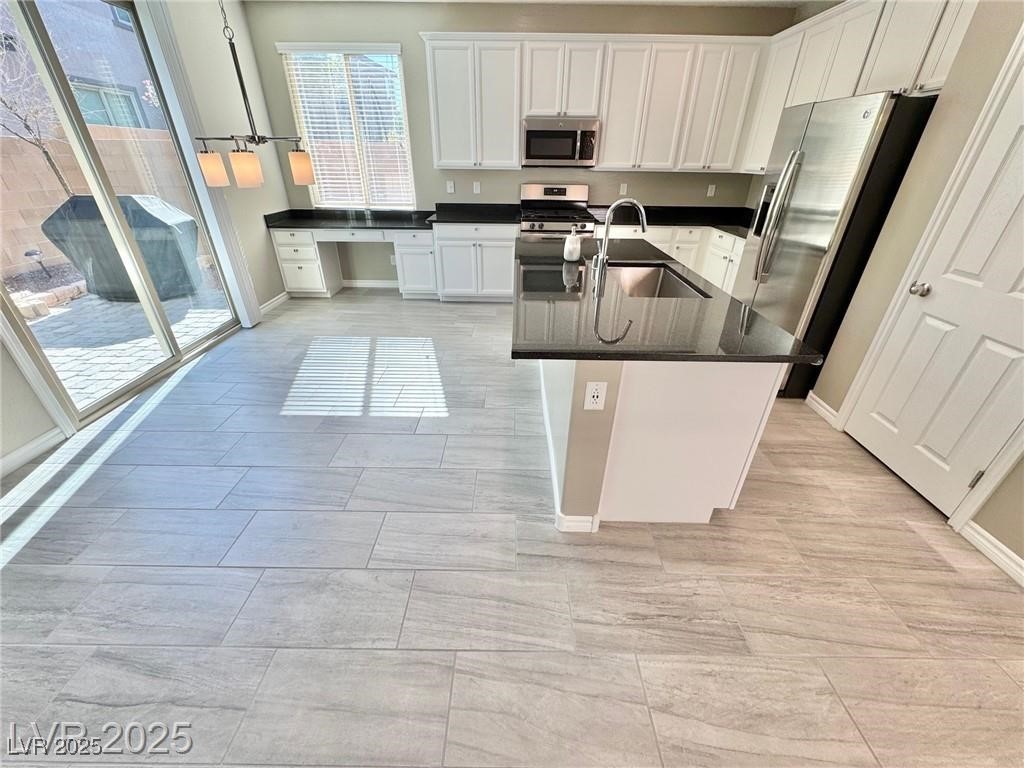 3215 Alpine Aster Avenue