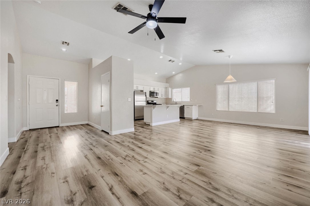 5115 Vista Del Rancho Way