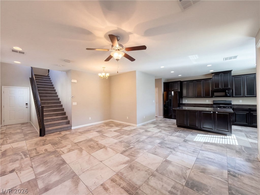 12243 Loggeta Way