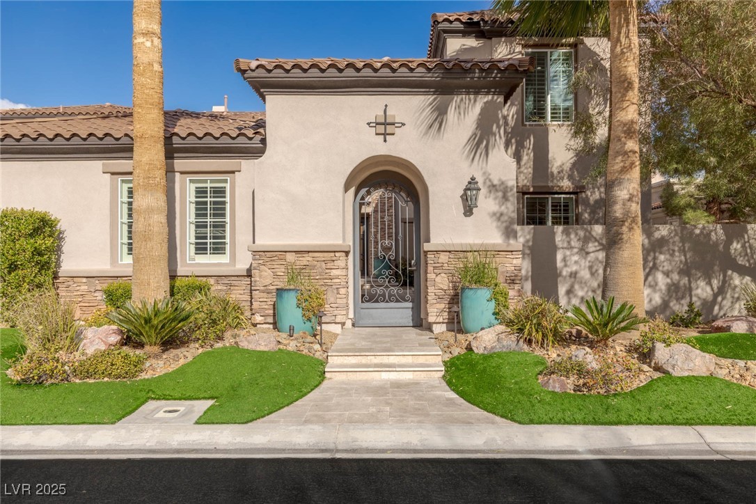 2436 Grassy Spring Place