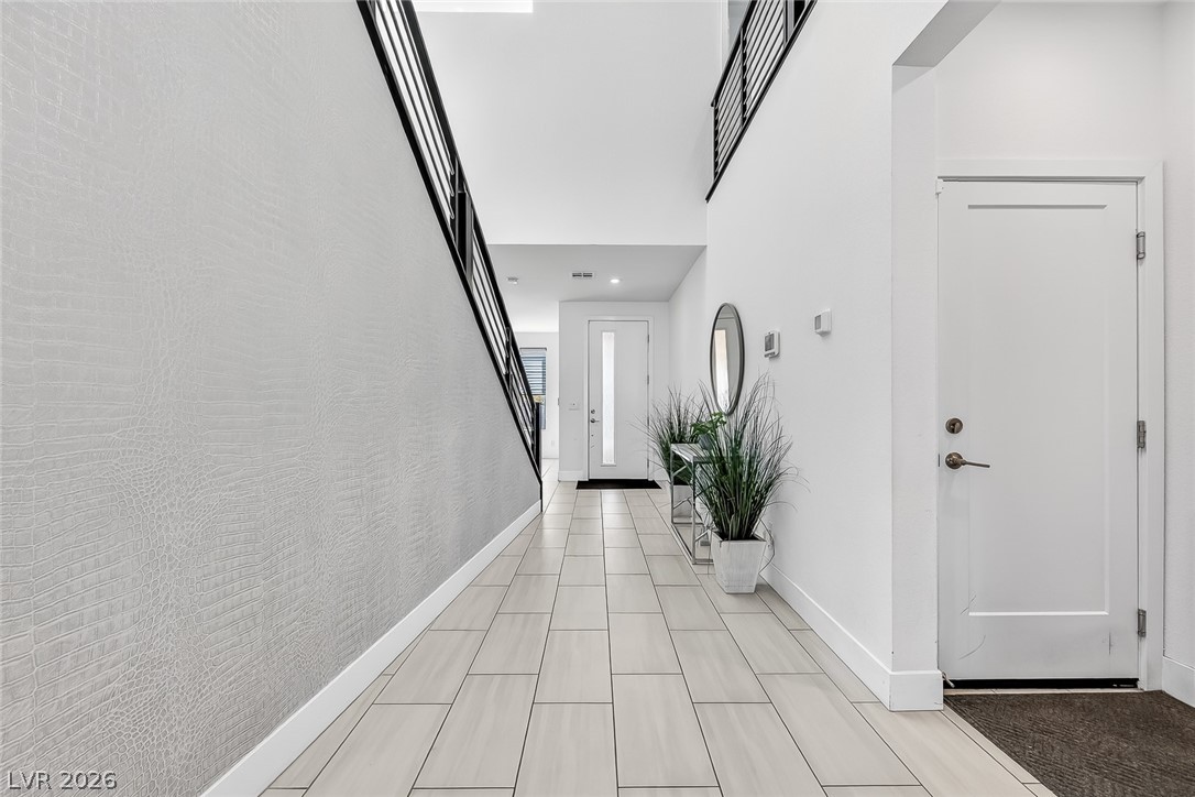 6118 Rock Arch Court