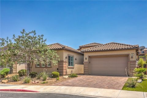Photo of 933 Everest Peak Avenue, Henderson, NV 89012 (MLS # 2726792)