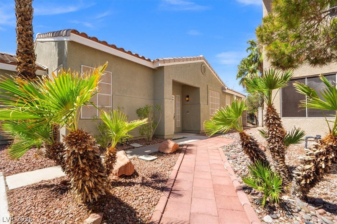 1028 Country Skies Avenue
