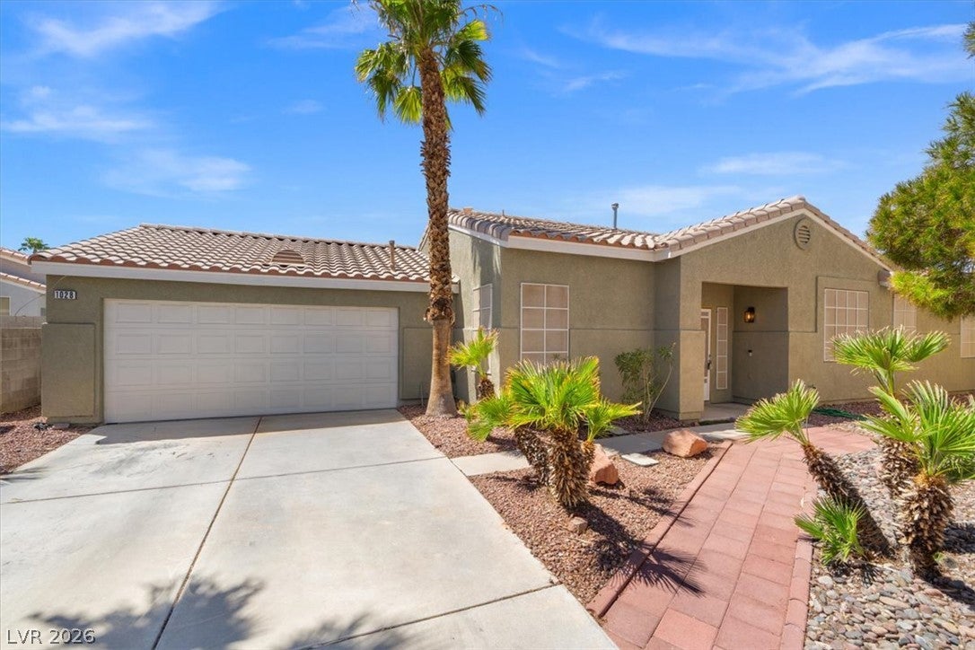 1028 Country Skies Avenue