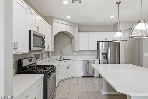 5936 Aurora Gold Avenue