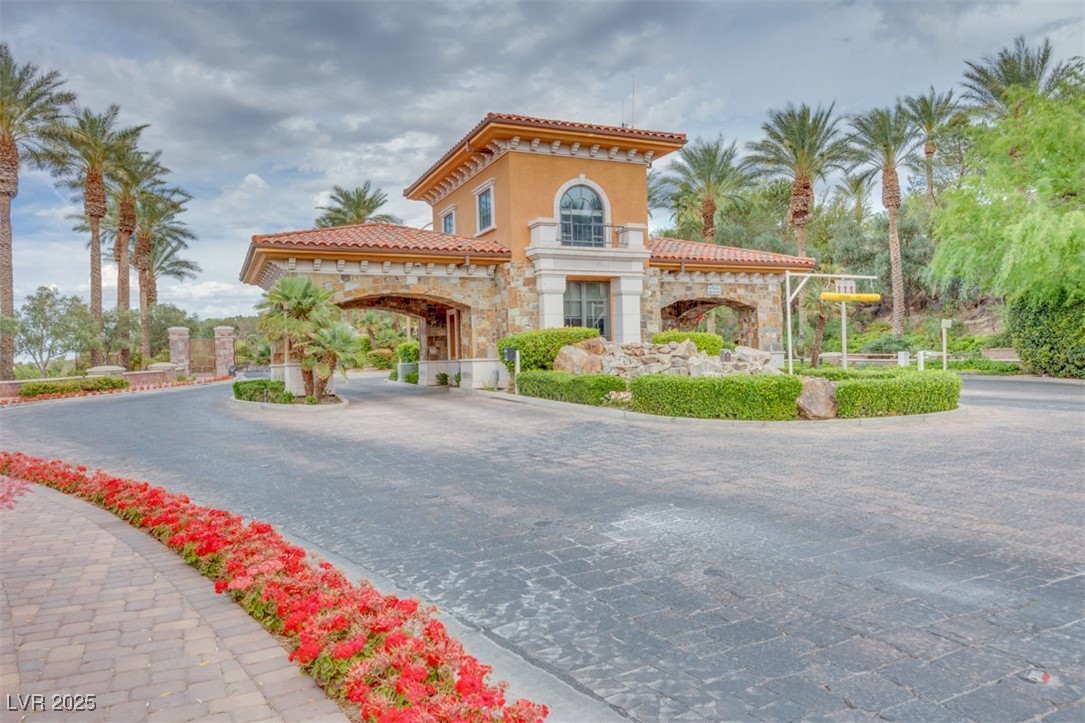 69 Bellissima Lago Court, Henderson, Nevada image 16