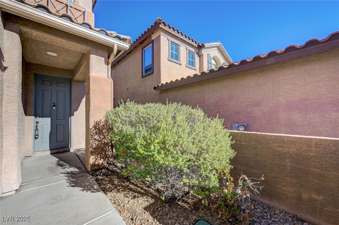 11616 Kings Arms Lane