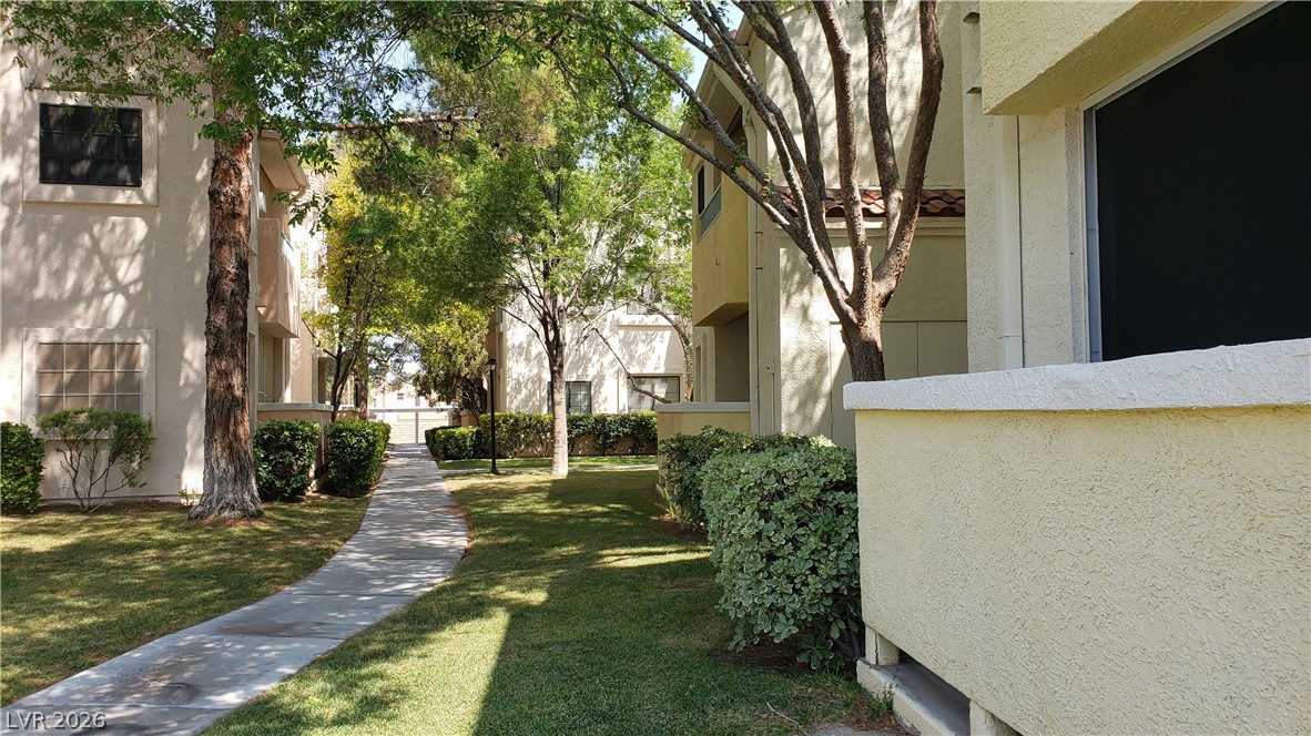 4865 S TORREY PINES Drive 106