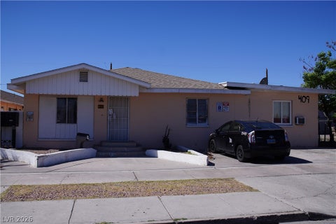 Apartment For Rent - 409 W Van Buren Avenue #1<br/> Las Vegas, NV 89106