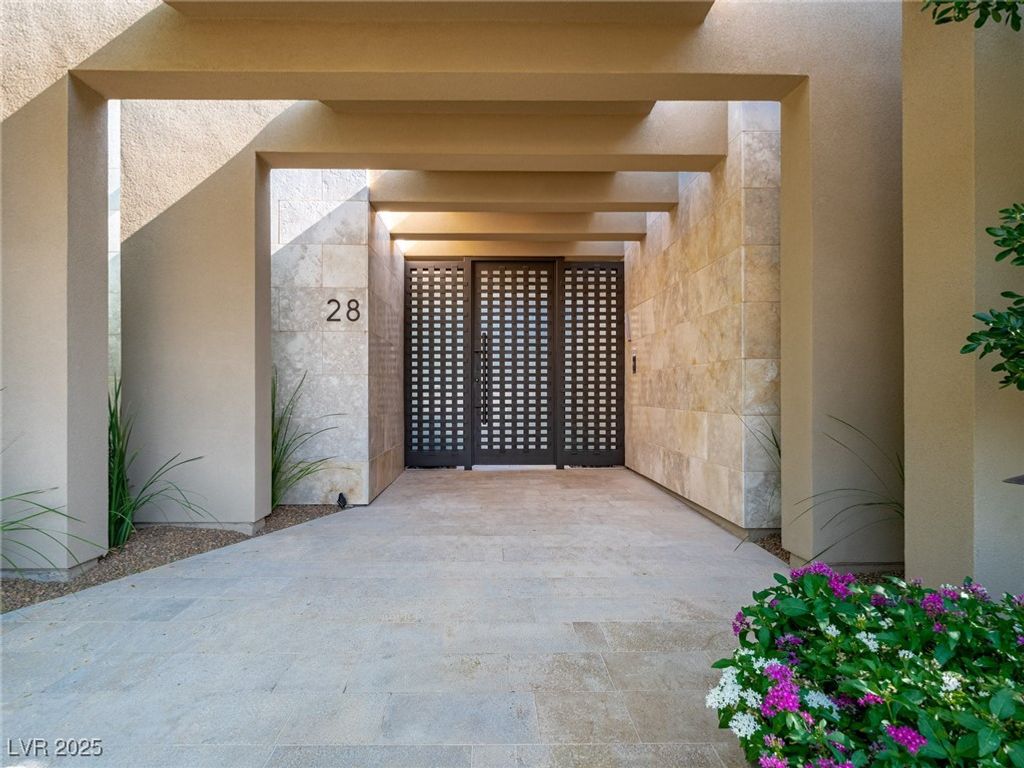 Photo of 28 Painted Feather Way, Las Vegas, NV 89135 (MLS # 2716389)