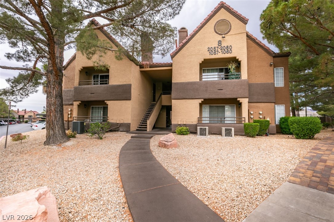 2200 S Fort Apache Road 1057