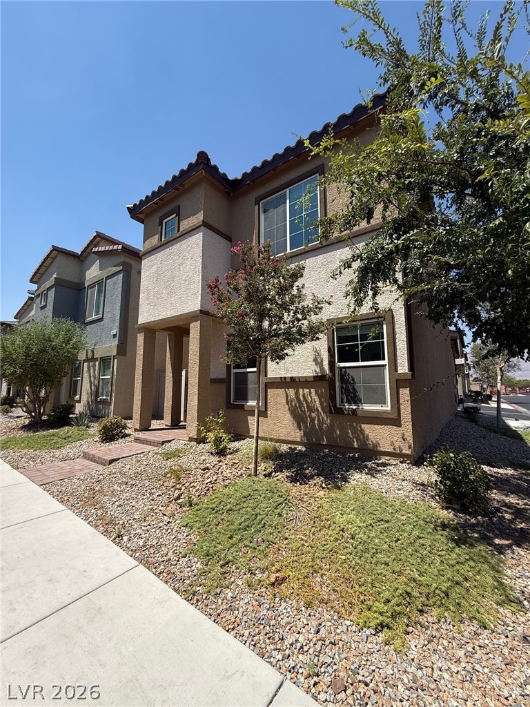 7441 Sunray Point Street