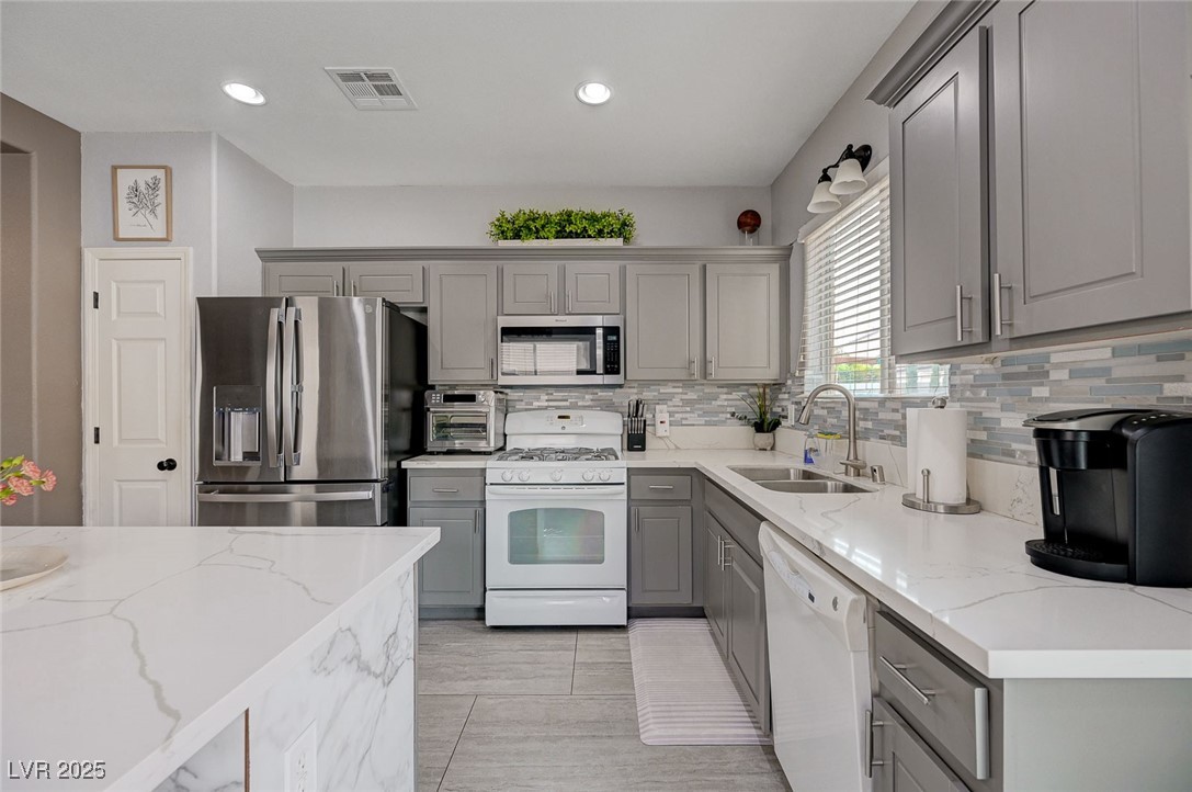 3760 Candytuft Ridge Avenue, North Las Vegas, Nevada image 10
