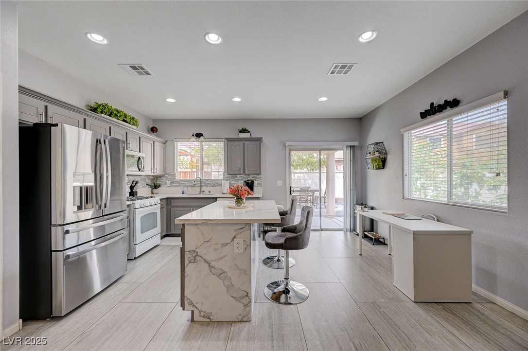 3760 Candytuft Ridge Avenue, North Las Vegas, Nevada image 7
