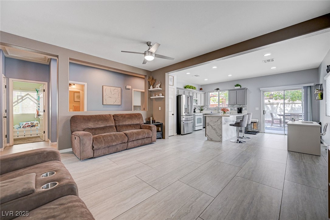 3760 Candytuft Ridge Avenue, North Las Vegas, Nevada image 4