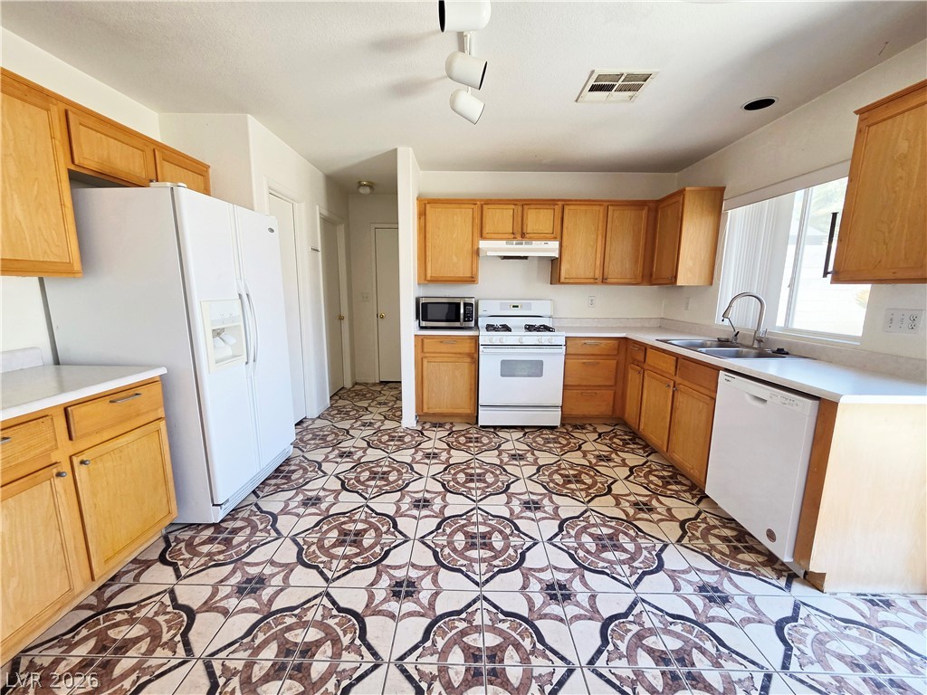 3114 Crownline Court
