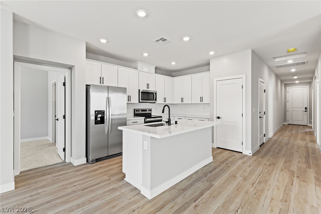 4452 Cave Lake Avenue