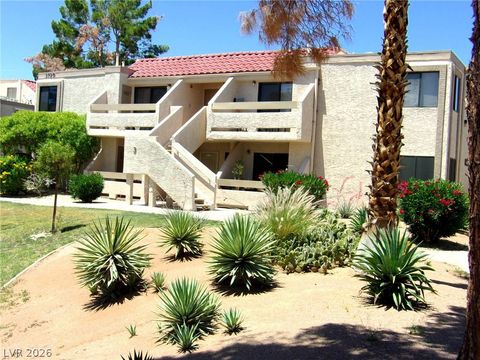Condo For Sale - 3720 Desert Marina Drive #33<br/> Laughlin, NV 89029