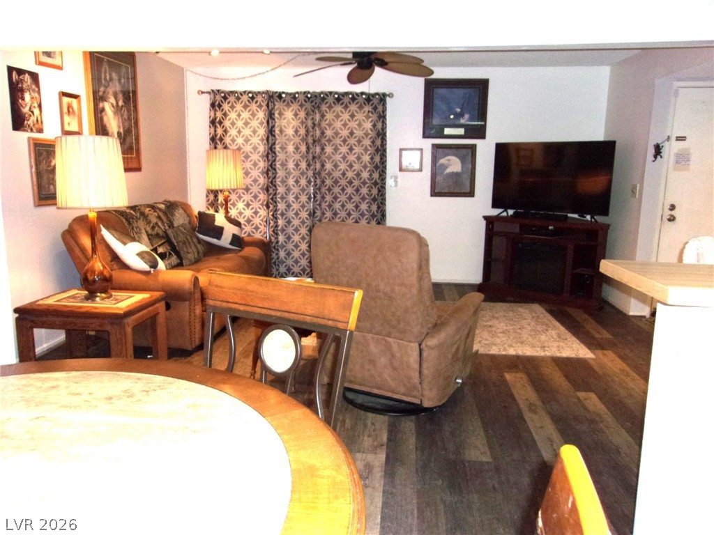 3720 Desert Marina Drive 33